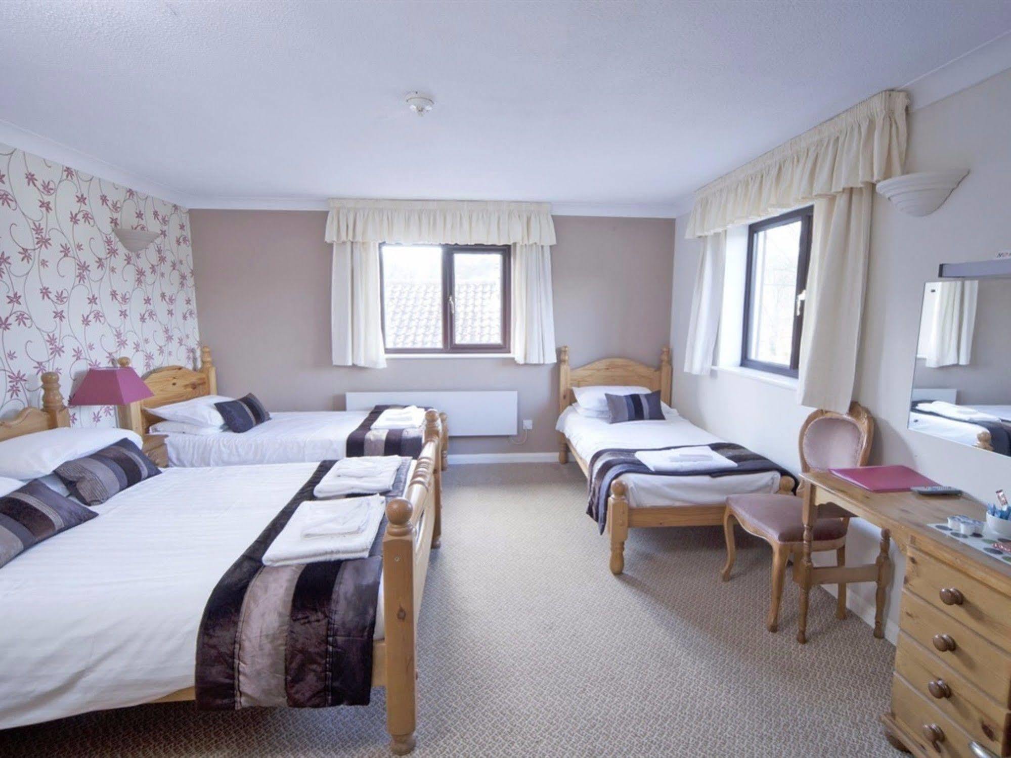 The Heath Inn Leighton Buzzard Bagian luar foto